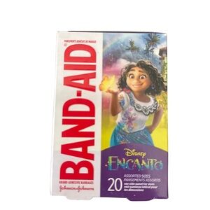 🌊3/$15~Disney Encanto Band-Aid (20 ct)
